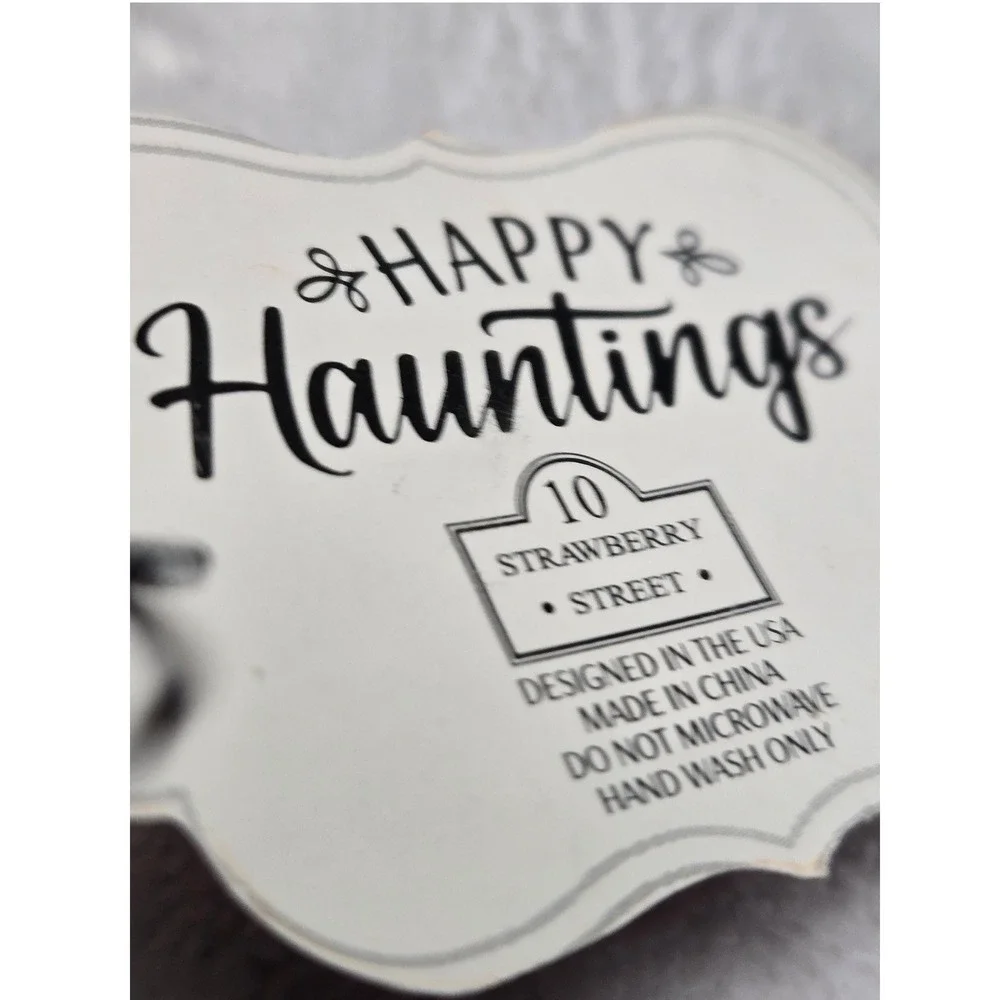 10 Strawberry Street Nesting Ghost Measuring Cups Ceramic Halloween Set 4pc NEW